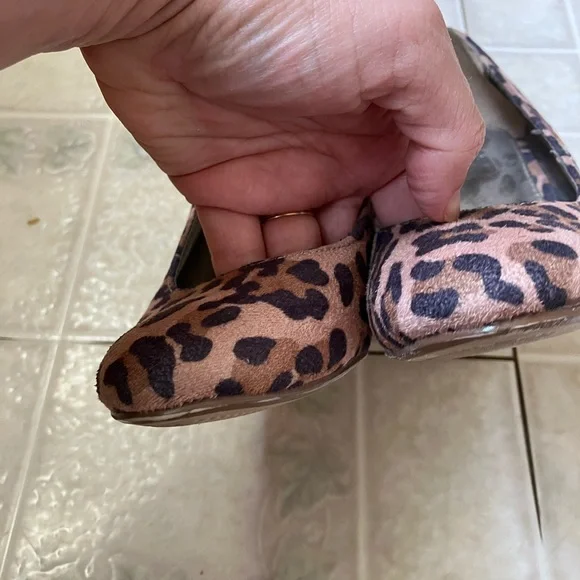 Dexter Exotic Kylie Leopard Print Faux Suede Wedges 91 341-04 - Picture 5 of 5